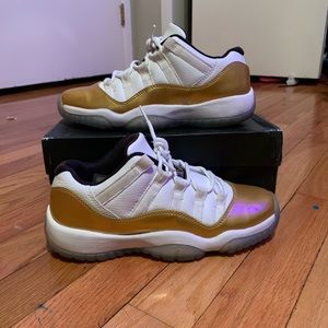 jordan 11 low closing ceremony size 4Y